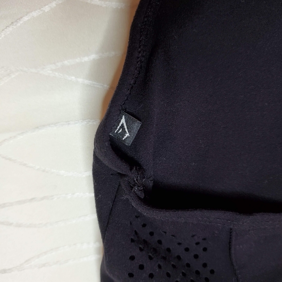 Gymshark Geo Mesh Sports Bra - Picture 7 of 8